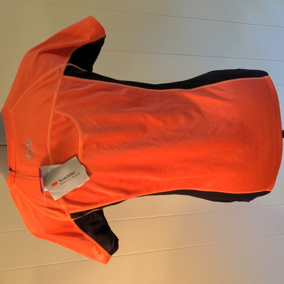 Liv TransTextura Biking Shirt - NWT - Coral and Black - Women's Small - Picture 7 of 8